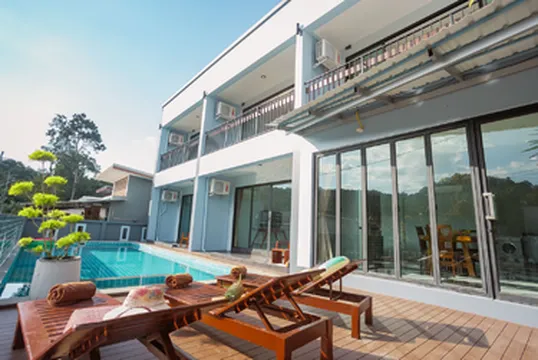 รูปภาพของซีเทอร์นีย์ พูลวิลล่า