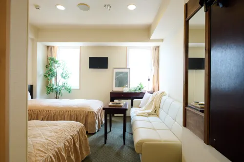 هوتل شو سابورو