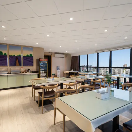 Lavande Hotels (Xianning Tonghui Square)