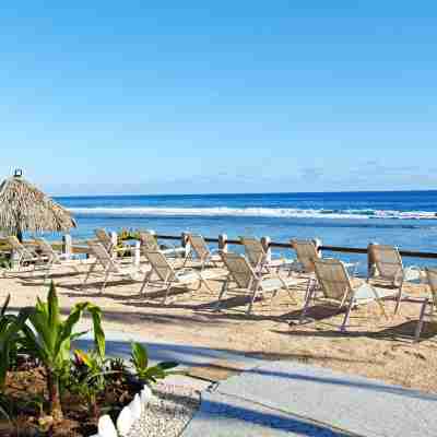 Club Raro Resort- Adults Only Hotel Exterior