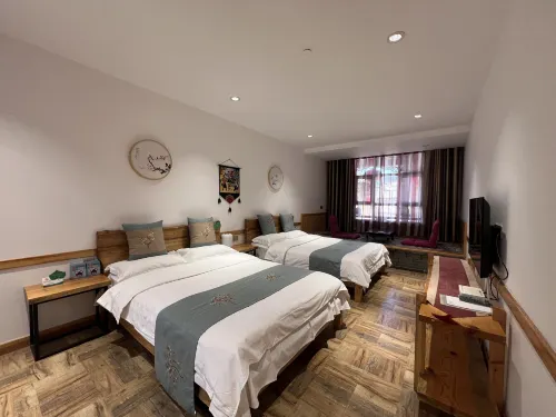 Yuanqi Zen Homestay Hotels in Huzhu