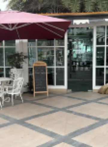 โอลิมปัส ซิตี้ การ์เด้น คอนโดมิเนียม