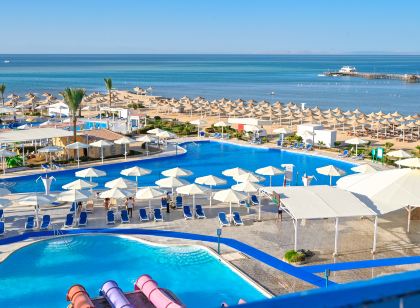 Le Jardin Aqua Park Resort