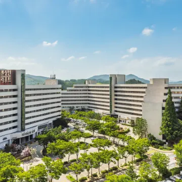 Kensington Resort Gyeongju Hotels near Bomun Lake