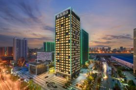 Hefei Jijing Hotel South Railway Station Central Park Branch