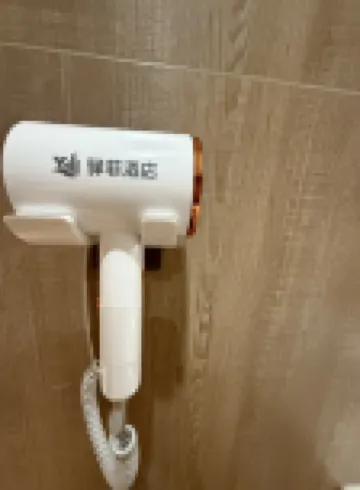 Lishu County Yifei Business Hotel