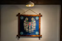 Fenghuang Jinshuian River View Hotel - Family