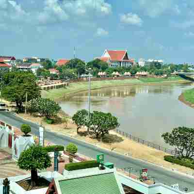 ワンチャン リバー ビュー ホテル Hotel Exterior