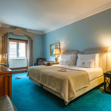 Pestana Palace Lisboa Hotel & National Monument - the Leading Hotels of the World Отели рядом с достопримечательностью «Художественный центр Lx Factory»