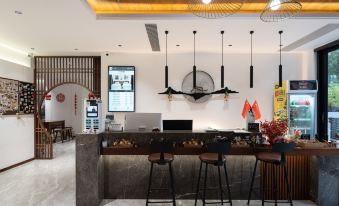 Floral Hotel·Mengsanqing Yijing Hotel (Sanqingshan Scenic Area)