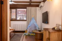 Mingshui Ancient City Biangu Inn