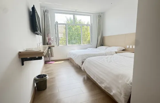 漫山兩步路民宿