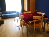 Yibianque Hotel in Emei Mountain - New