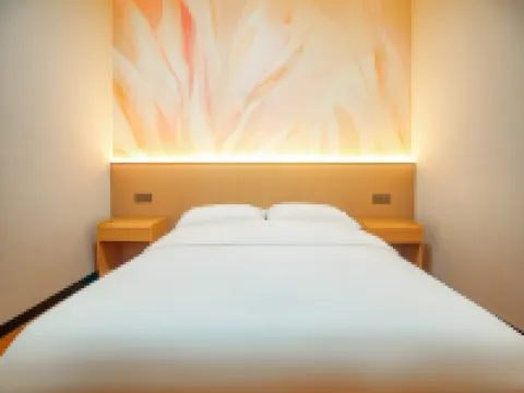 Zhongxing Hotel Hotels in Baofeng