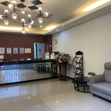 Ximen Relite Hotel Отели рядом с достопримечательностью «Симэньдин»