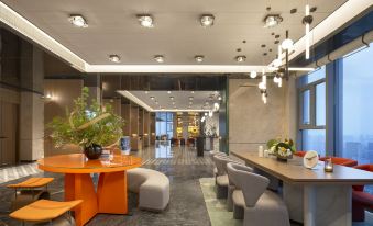 Hampton by Hilton Zhengzhou East Railway Station