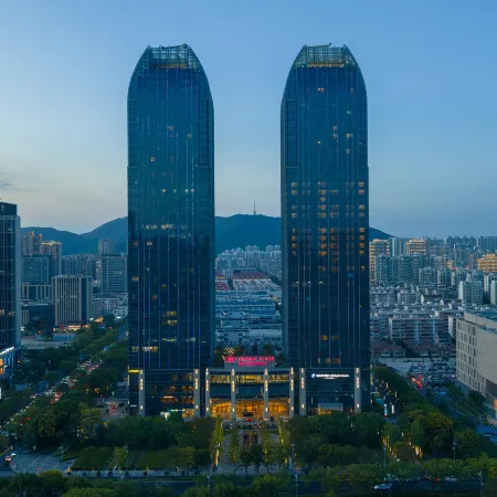 Holiday Inn Express WUXI TAIHU by IHG Отели рядом с достопримечательностью «Город Shuihu»