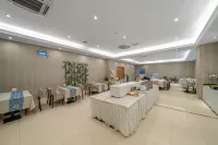 Vienna International Hotel (Jiaxing Longding Wanda Plaza)