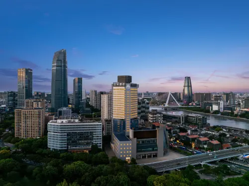 Atour Hotel Ningbo Old Bund Art Museum