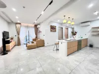 StayX Luxury Apartment near SECC