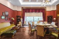 Hengdian World Studios · Broadway Hotel (Meng Waitan Resort Area)