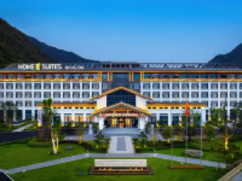 Home2 Suites By Hilton Chizhou Shitai Guniujiang Hotéis em Shitai