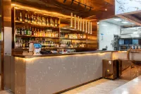 DeLingHa Chaidam Hotel - Quầy bar