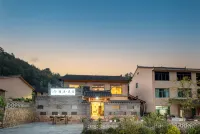 Warm and cool homestay