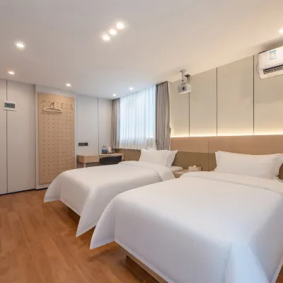 拾光裏·Time Hotel酒店（廣州天河公園地鐵站店） 鄰近员村的酒店
