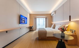 Lixiangwan Hotel (Shenzhen Futian Port Shawei Subway Station)