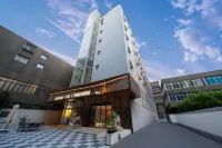 Guanlan Garden Hotel (Nanchang Wanshou Palace Bayi Square Branch) Hotels in Tengwang Pavilion/Wanshou Palace