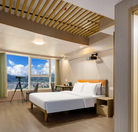 Wonderful Beginning Отели рядом с достопримечательностью «Mining Engineering Academy Resources and Environmental Engineering College»