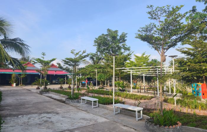 AHHA Bungalow Kampot