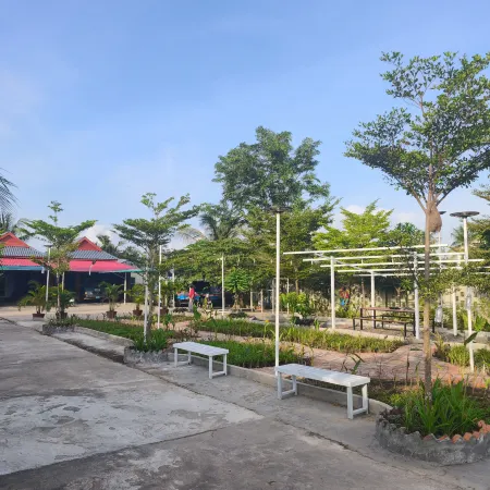 AHHA Bungalow Kampot