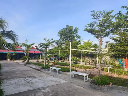 AHHA Bungalow Kampot