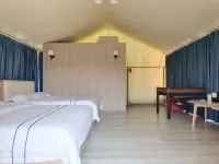 HongJiang Qingjiang Lake International Camping Base - Homestays