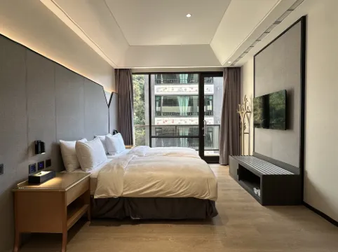 Tai Hu hotspring Hotel