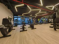 Piccadilly Greentown Premium Suites by IWH Suites - 健身室/gym room