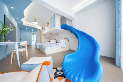 Paopaojia YA Family Homestay (Shanghai Jinshan North Station) โรงแรมในหอคอยเก่าแก่จิงชาง เฟ่งจิง