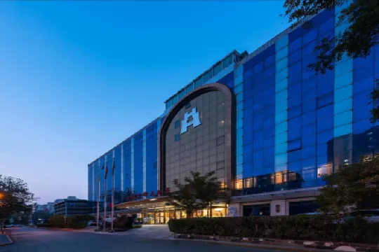 Huanghe Jingdu Grand Hotel