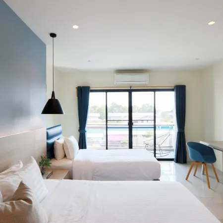 Aster Canopy Suites & Living Отели рядом с достопримечательностью «Саенг Чан Бич»