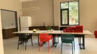 Hepu Longhu Garden Homestay