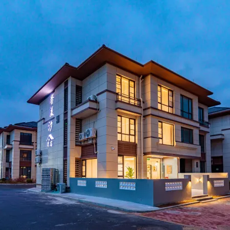 Xinmeixi Villa · Banshan Guanhai Leisure Resort (Zhujiajian Wugongzhi Wharf Branch)