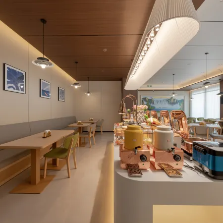 Days Inn by Wyndham Lincang