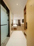 Berlin Light House Hotel (Zhengyang Park Zhengtai Building)