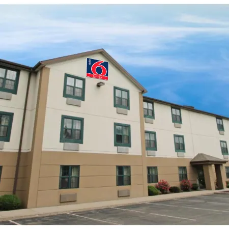 Studio 6 Corporate Extended Stay Buffalo Amherst NY