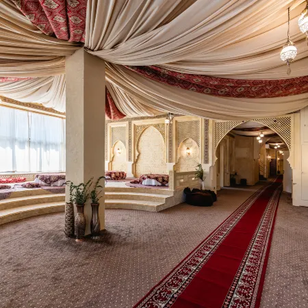 Alladin Capsule Hotel (Opened 2026)
