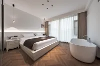 Shanlin Inn Xianglin Mountain Lodge | Stream Tracing Pool · Forest Secret Homestay