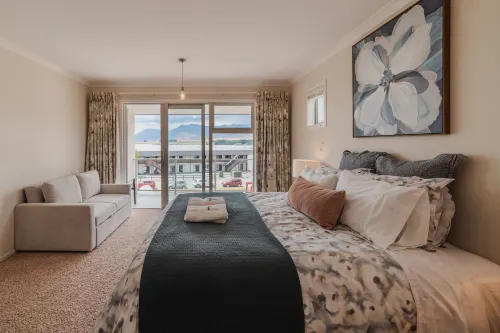Ohana Tekapo Vista - 3BR, Hot Tub & Stunning Views -  Casas de vacaciones