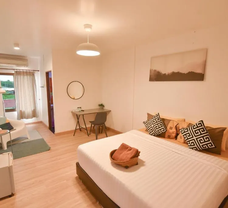 ห้องซูพีเรียร์ เตียงใหญ่ 1 เตียง